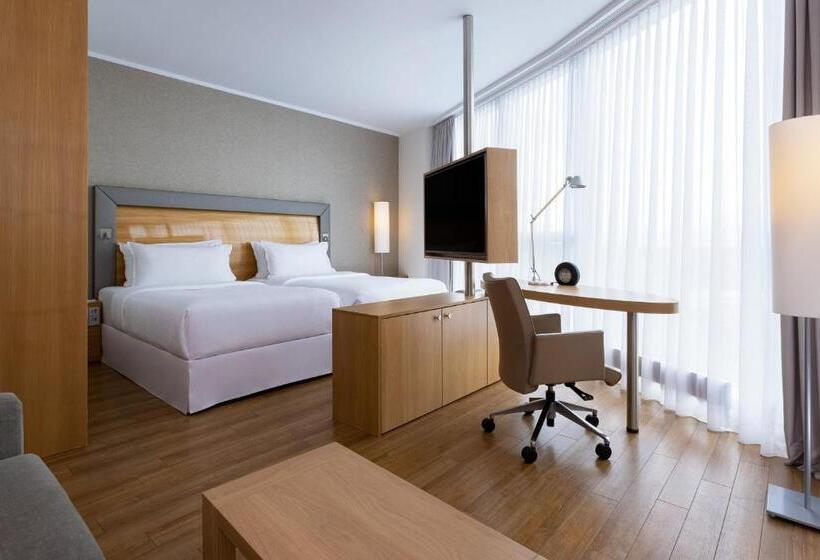 Полулюкс, Four Points By Sheraton Panoramahaus Dornbirn