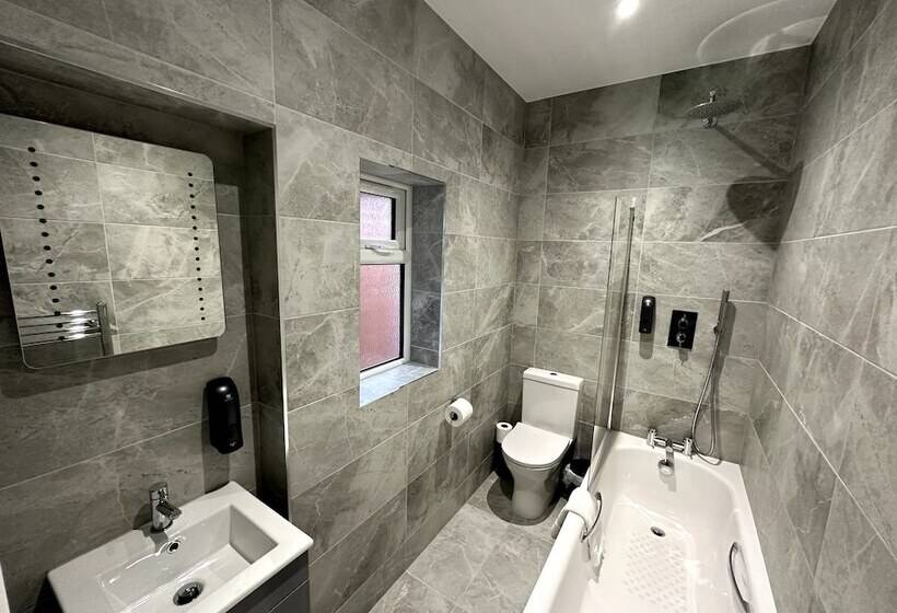 Номер Стандарт Трехместный, Gainsborough Lodge