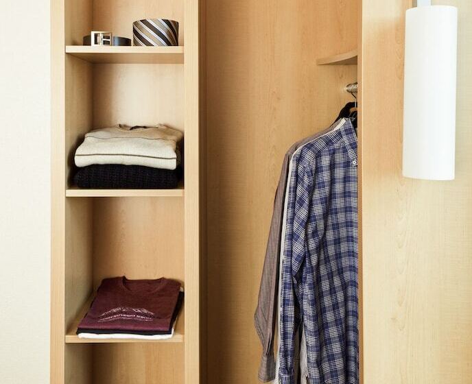 Habitación Familiar, Ibis Malaga Centro Ciudad