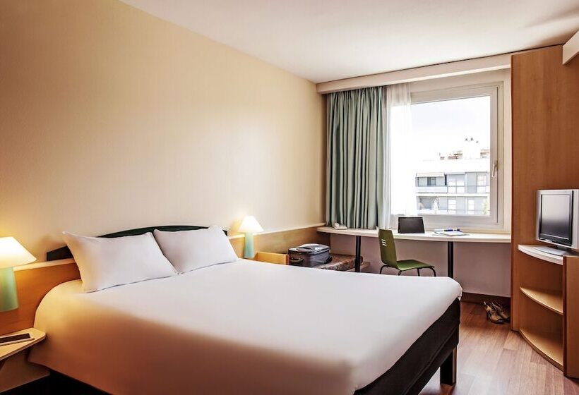 Habitación Familiar, Ibis Malaga Centro Ciudad