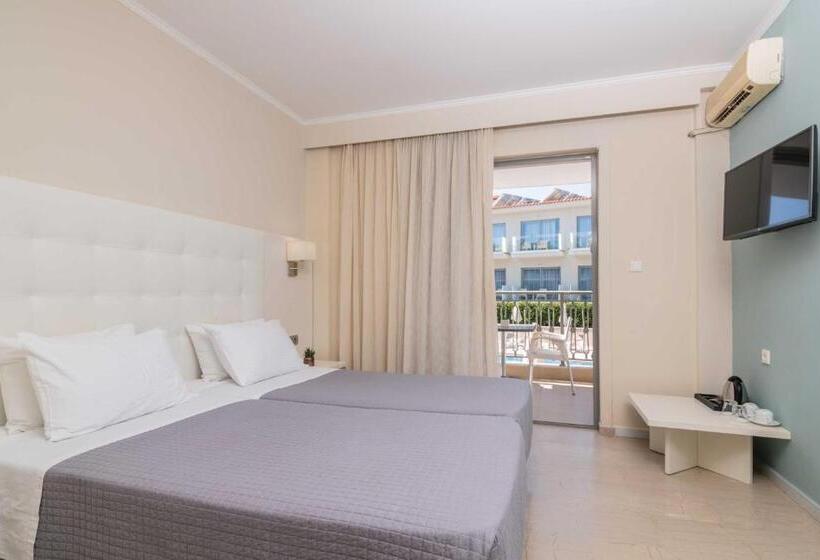 Номер Стандарт Вид на Бассейн, Karras Grande Resort