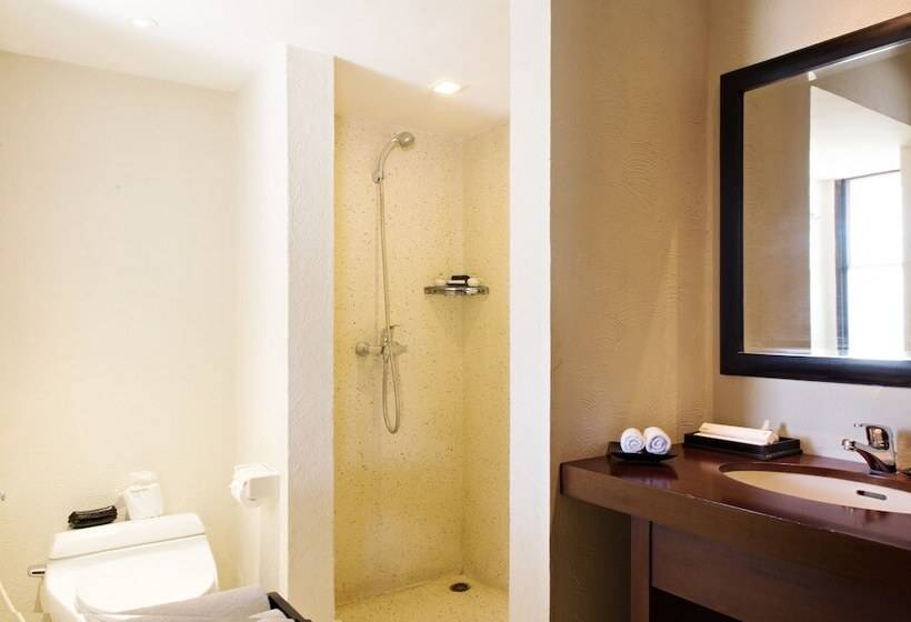Вилла 3 Спальни с Бассейном, Kayumanis Sanur Private Villa & Spa