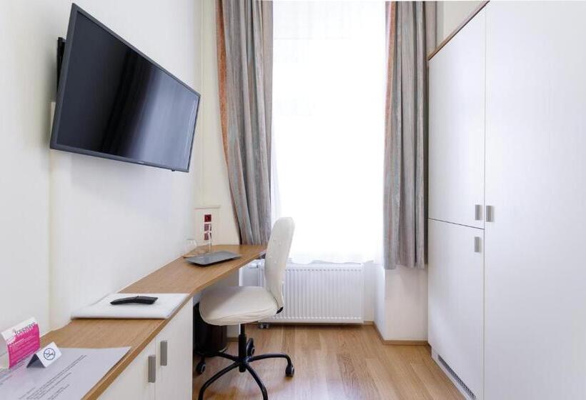 수피리어 싱글 룸, Riess City Rooms   Self Check In