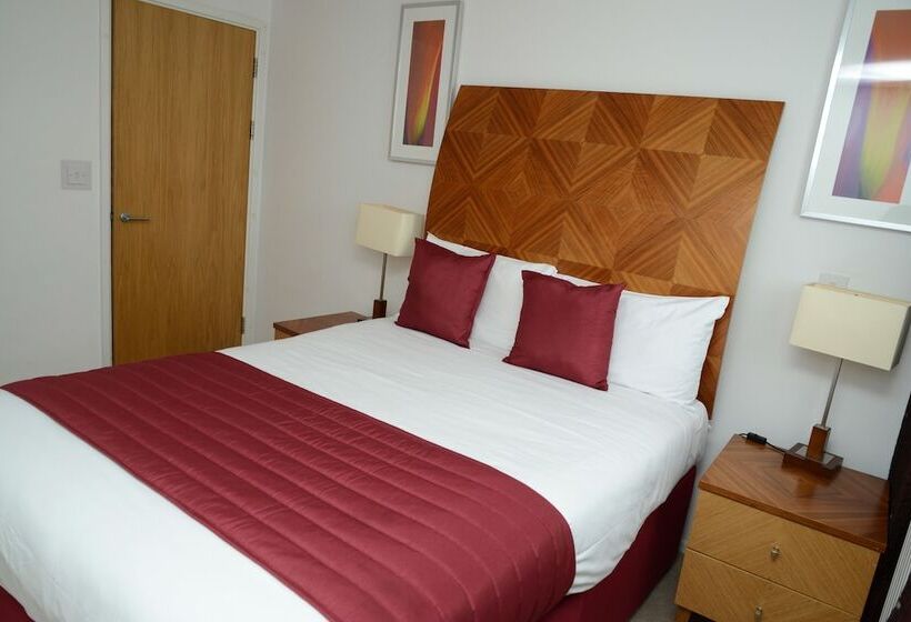 Апартаменты 1 Спальня, Premier Suites Newcastle