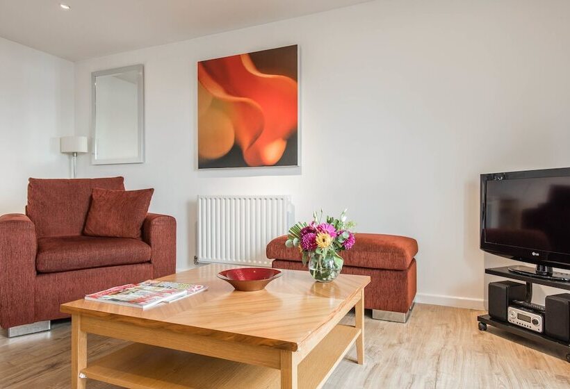 Апартаменты 2 Спальни, Premier Suites Newcastle
