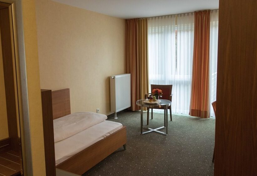 Номер Стандарт Индивидуальный, Ramada By Wyndham Duesseldorf Ratingen