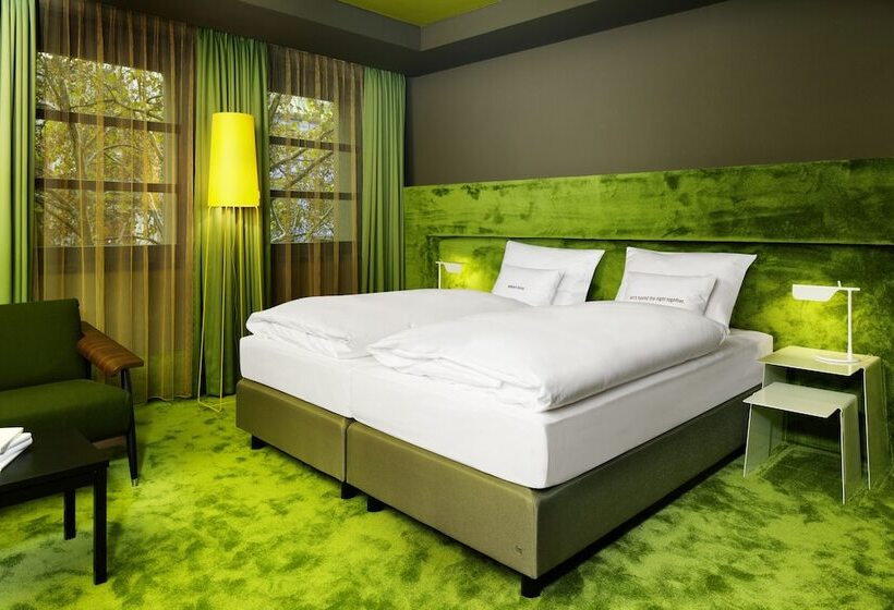 Номер Стандарт, 25hours Hotel The Goldman
