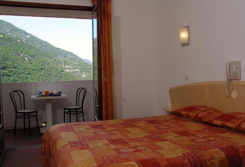 اتاق راحتی, Capo D Orto   Porto   Corse