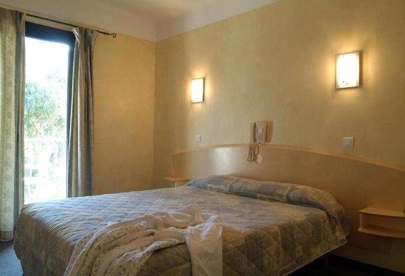 اتاق کلاسیک در طبقه همکف, Capo D Orto   Porto   Corse