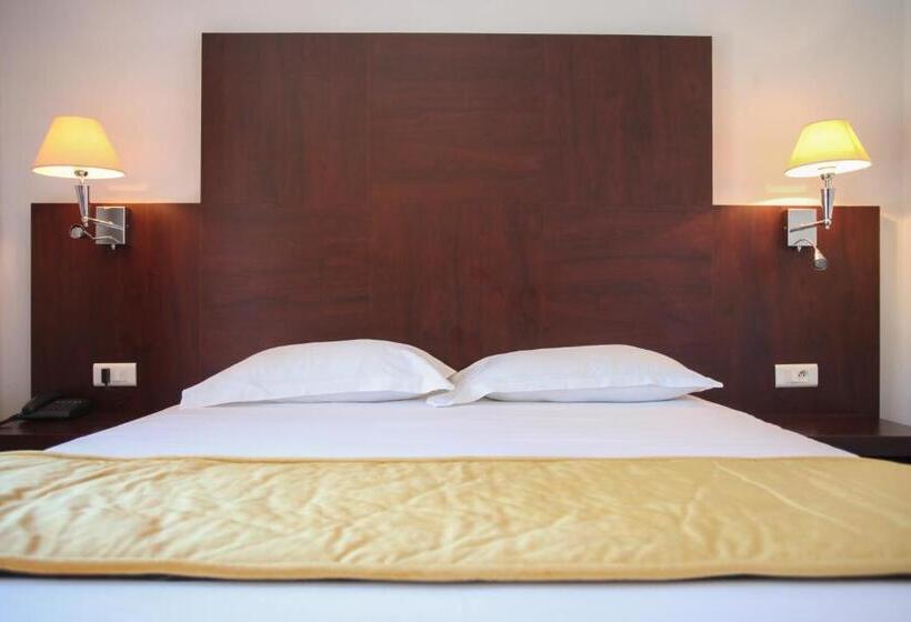 اتاق استاندارد چهار تخته, Capo D Orto   Porto   Corse
