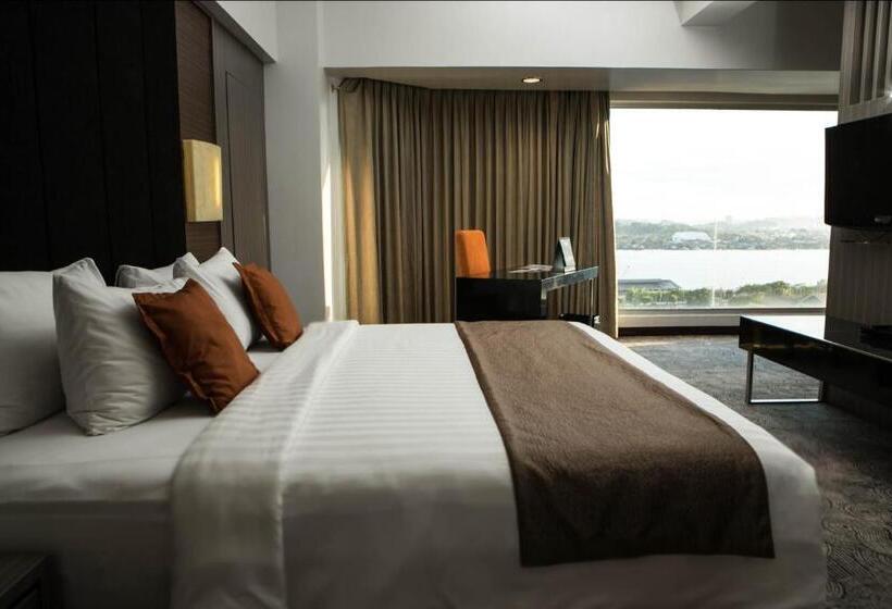 Люкс, Swiss Belhotel Borneo Samarinda