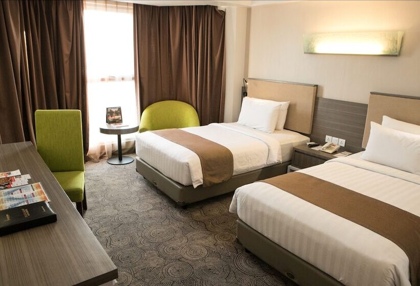 Номер Executive, Swiss Belhotel Borneo Samarinda