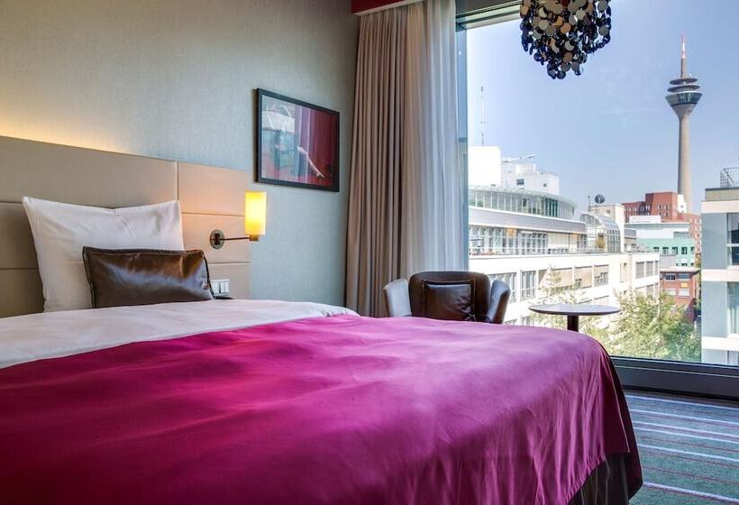수피리어 룸, Radisson Blu Media Harbour Hotel, Düsseldorf