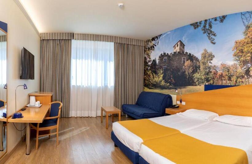 수피리어 룸, Express Aosta East