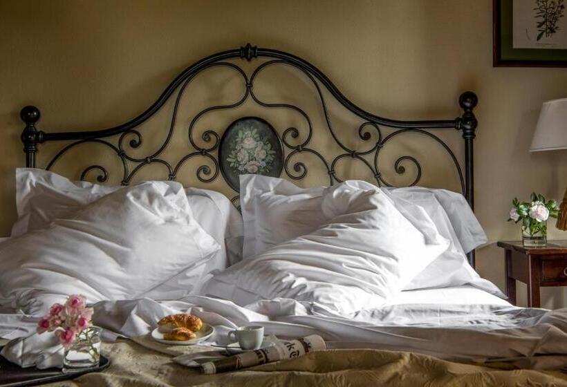 Люкс с гидромассажем, Monsignor Della Casa Country Resort & Spa