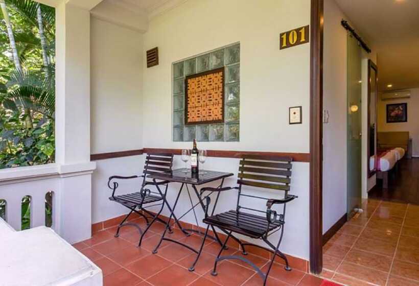 اتاق سوپریور با چشم‌انداز باغ, Vinh Hung Riverside Resort & Spa