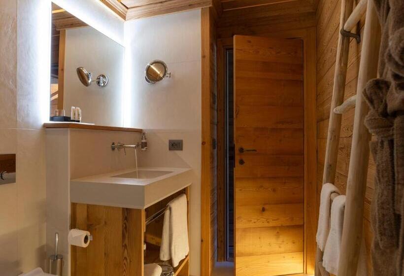 Полулюкс с Бассейном, Gran Baita Hotel & Wellness