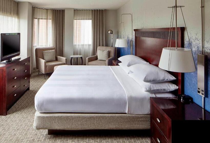 חדר סטנדרט עם מיטת קינג, Minneapolis Marriott West