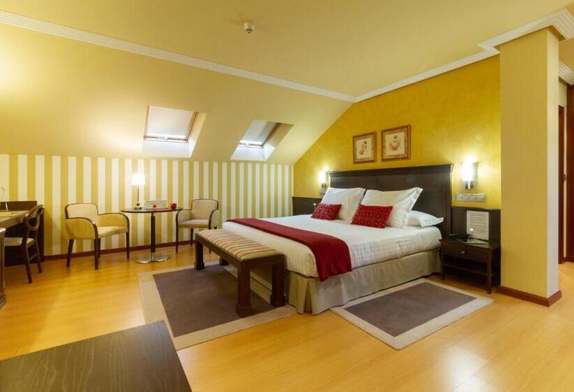 Стандартный Номер Кровать Кинг, Miravalle