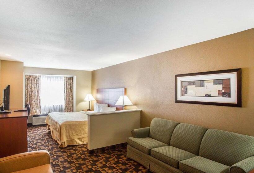 스위트 킹사이즈 침대, Quality Inn & Suites