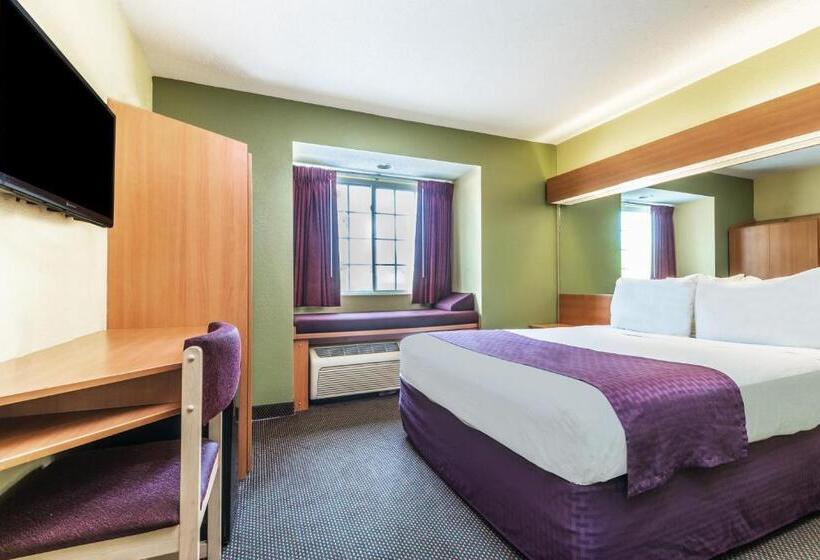Номер Стандарт, Microtel Inn & Suites By Wyndham Auburn
