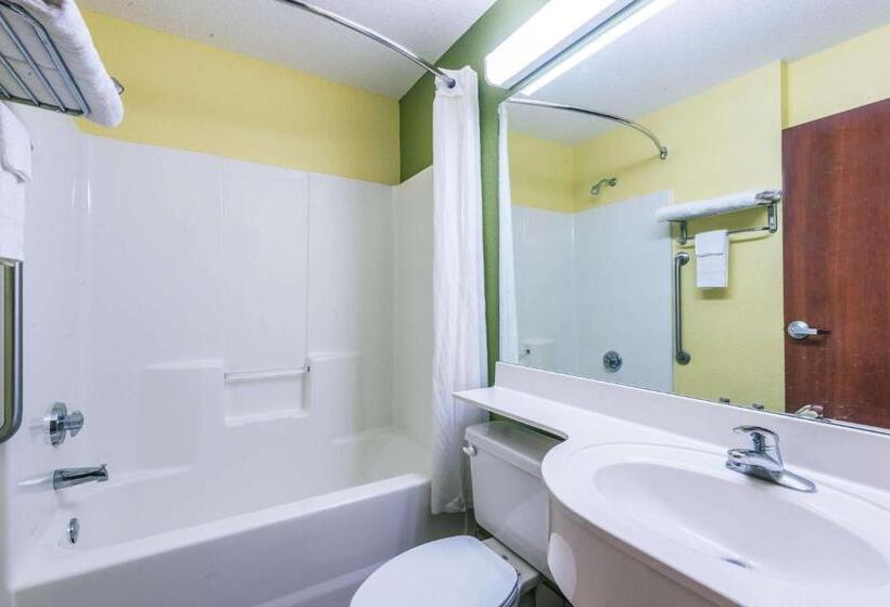 Люкс Повышенной Комфортности, Microtel Inn & Suites By Wyndham Auburn