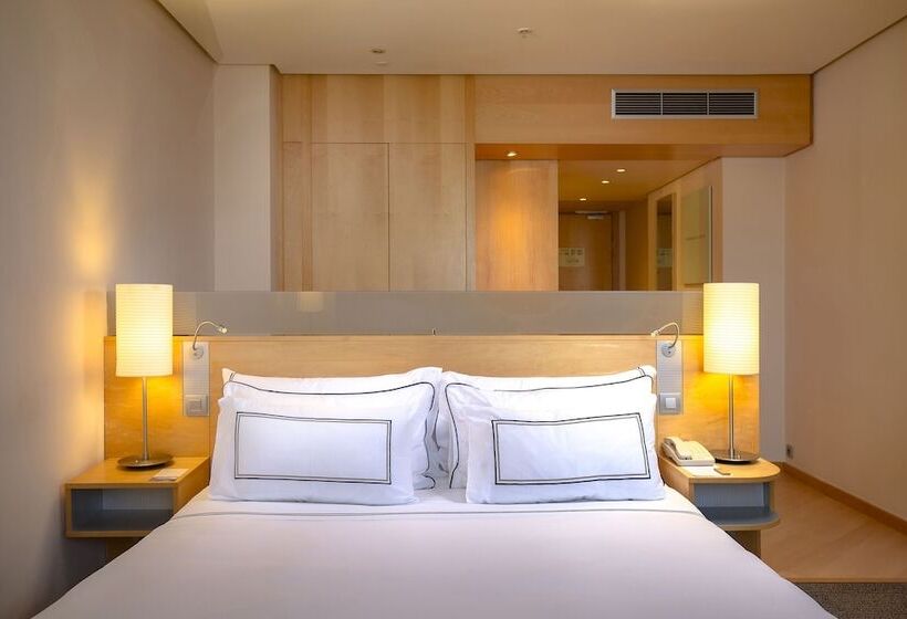 غرفة بريميوم, Meliá Valencia