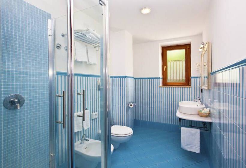 اتاق استاندارد, Punta Campanella Resort & Spa