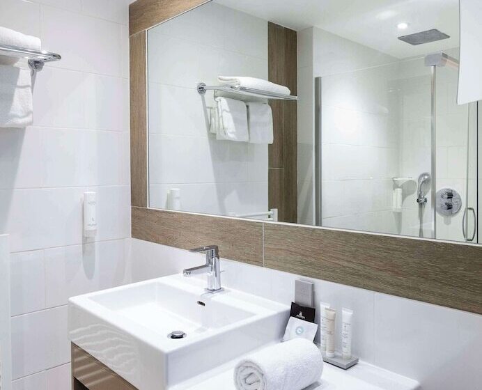 اتاق سوپریور با چشمانداز دریا, Best Western Premier Santa Maria