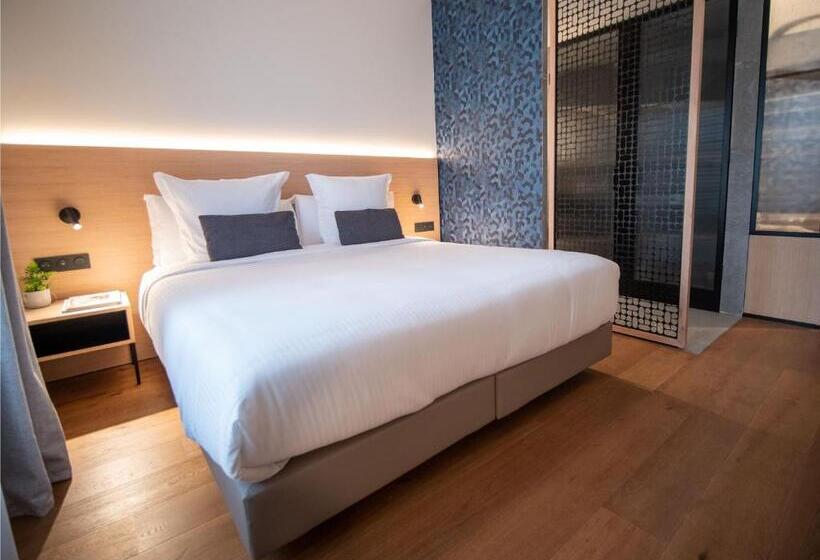 Номер Премиум, Paxton Paris Mlv