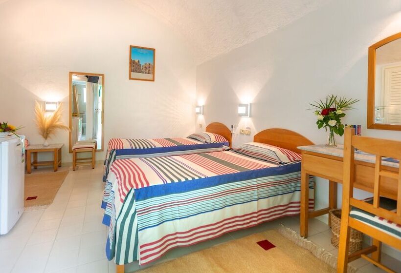Номер Стандарт Трехместный, Samira Club   Caters To Couples