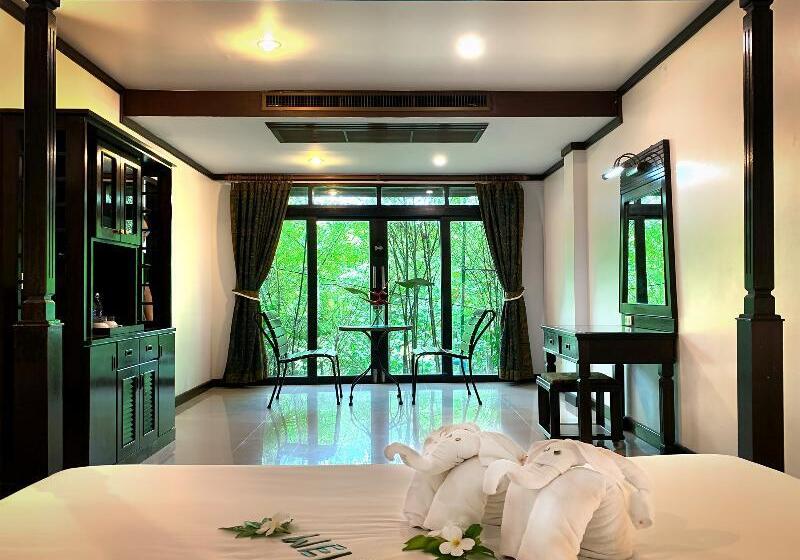 اتاق استاندارد با چشم‌انداز باغ, Sand Sea Beach Resort