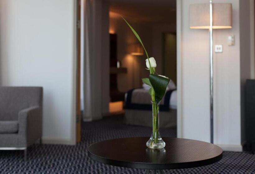 Люкс с Видом, Radisson Blu Waterfront Hotel, Jersey