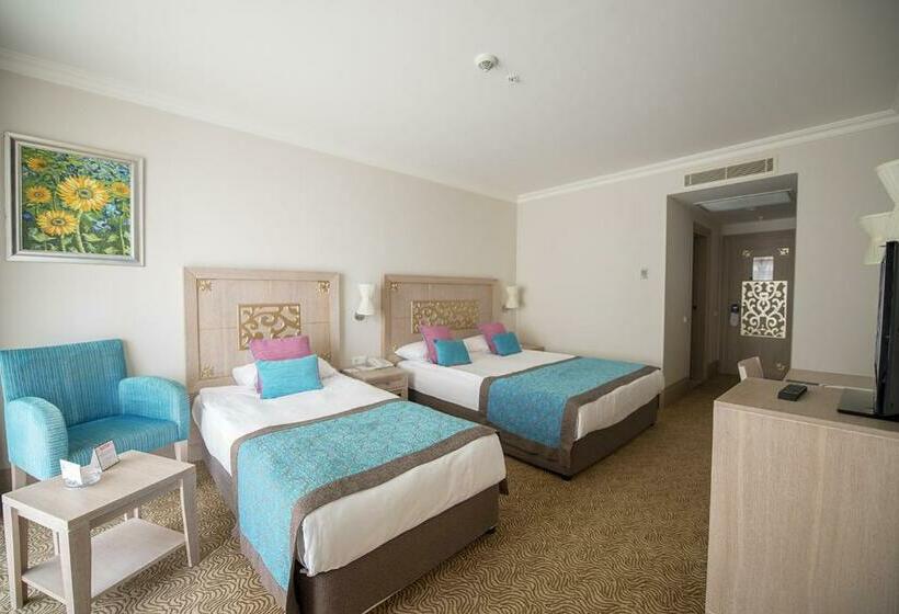 标准间侧面带海景, Crystal Family Resort & Spa   Ultimate All Inclusive