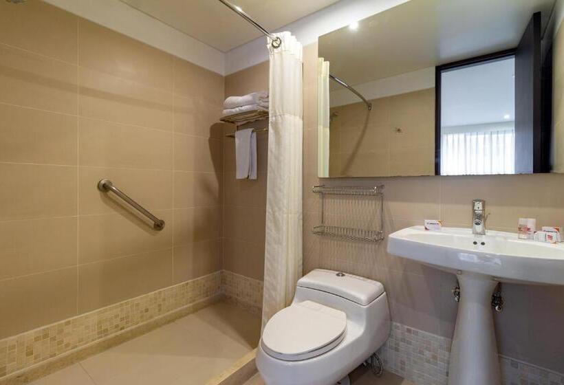 Номер Economy, Madisson Inn Luxury By Geh Suites