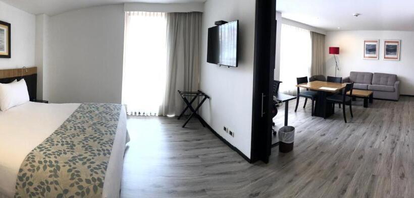 Номер Economy, Madisson Inn Luxury By Geh Suites