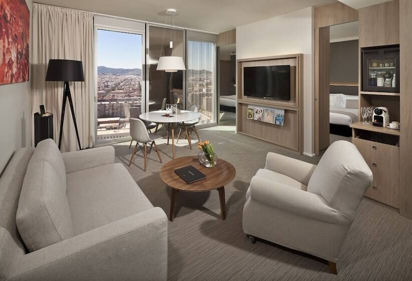 Семейный Номер, Melia Barcelona Sky 4 Sup