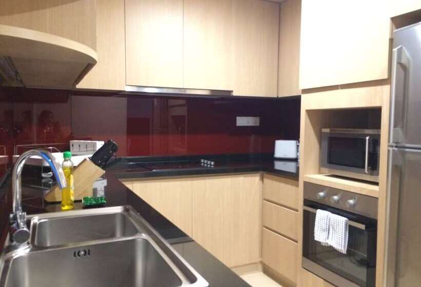 Апартаменты Ejecutiva 3 Спальни, Somerset Ho Chi Minh City