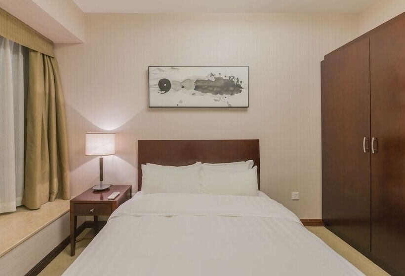 Апартаменты Deluxe 3 Спальни, Springdale Serviced Residence