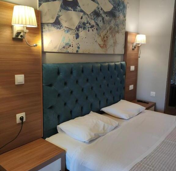 Люкс, Opera Blue Hotel Gouvia Corfu