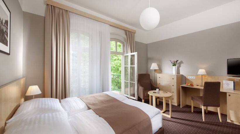 스탠다드 발코니 룸, Badenia Hotel Praha
