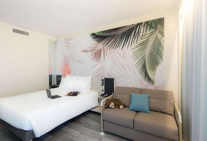 اتاق سوپریور خانوادگی, Novotel Montecarlo