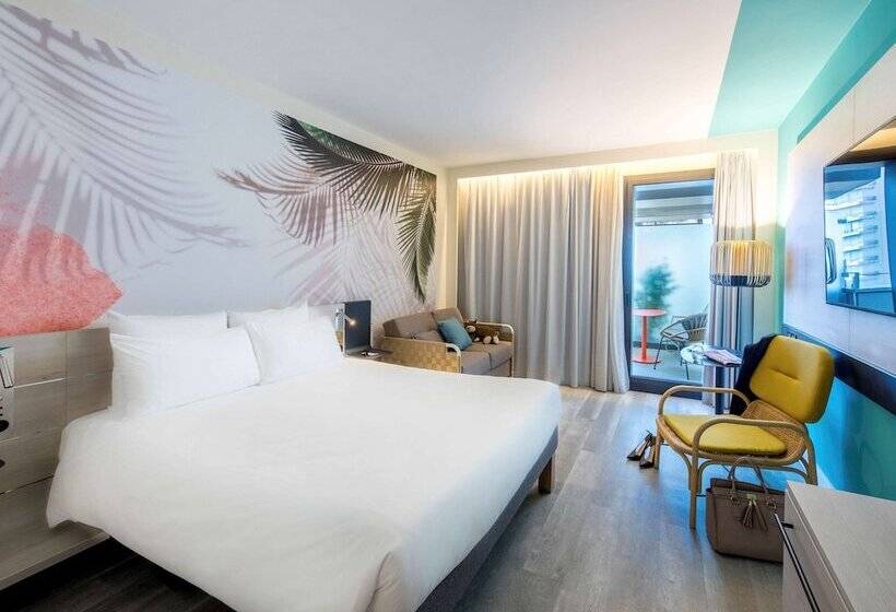 اتاق سوپریور, Novotel Montecarlo