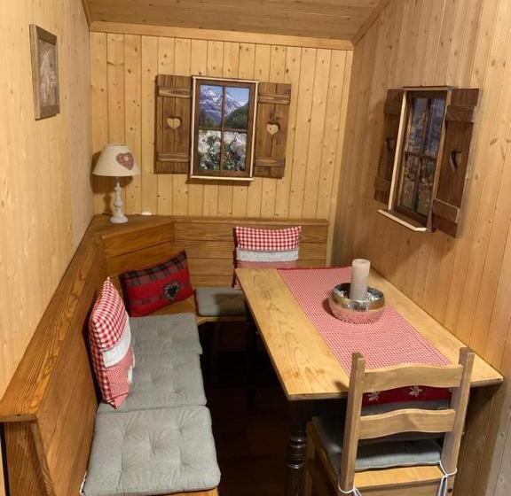 豪华房间, Jägerstübli Grindelwald