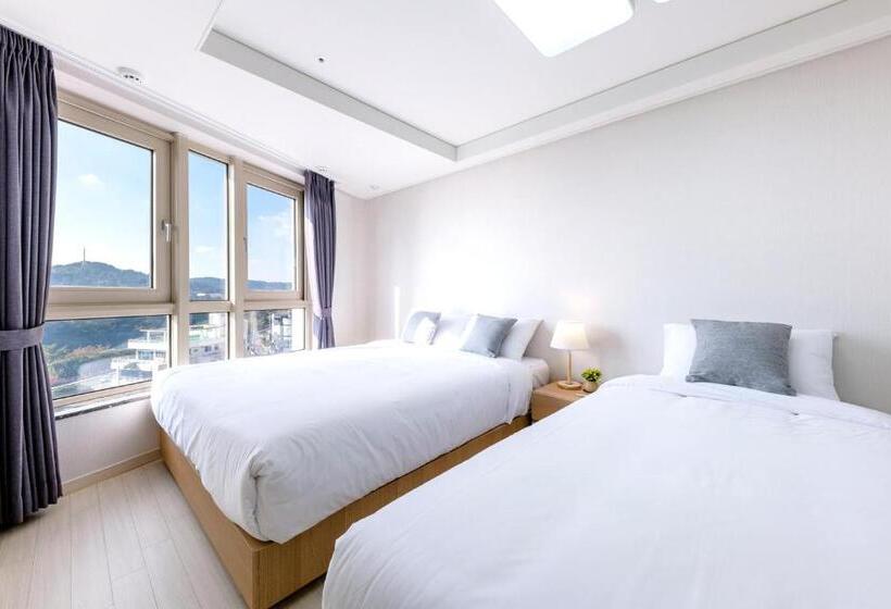 Семейный Номер, Shin Shin Hotel Seogwipo