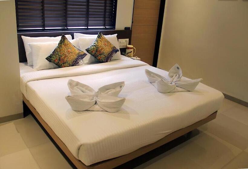 Номер Стандарт, Saiprasad Executive Solapur