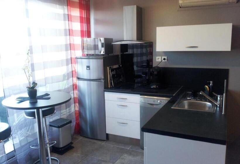 Студия Deluxe, Studio Village Naturiste Hôtel Restaurant Libertin Cap D Agde