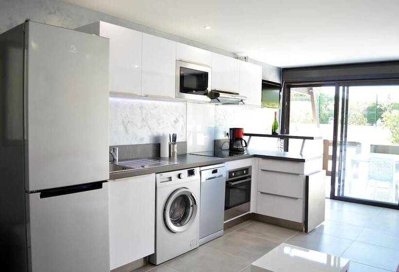 Студия Deluxe, Studio Village Naturiste Hôtel Restaurant Libertin Cap D Agde