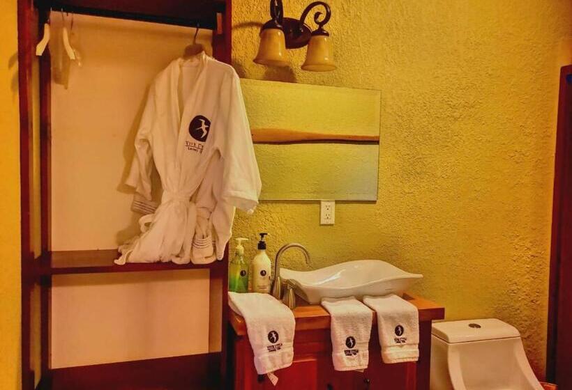 اتاق استاندارد با تخت بزرگ, Vive Utila   Bed & Breakfast