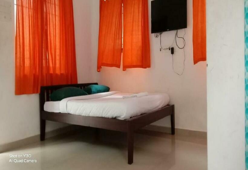 اتاق لوکس, Aashikha Farm House